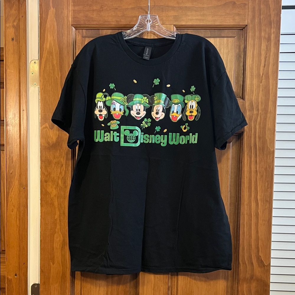 Walt Disney World St Patrick’s Day Short Sleeve Tee Shirt Top